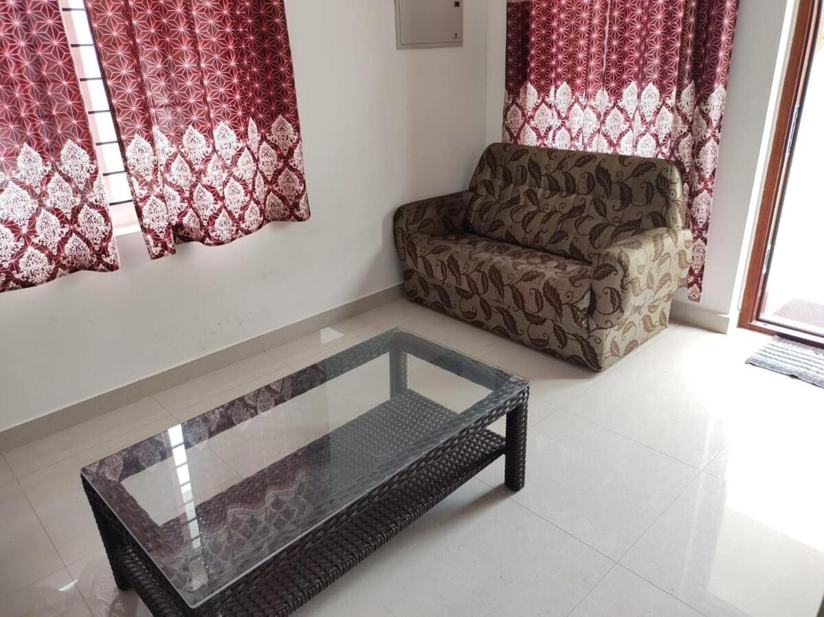 Fully Furnished 3Bhk 2 Floor Villa Angamali Dış mekan fotoğraf